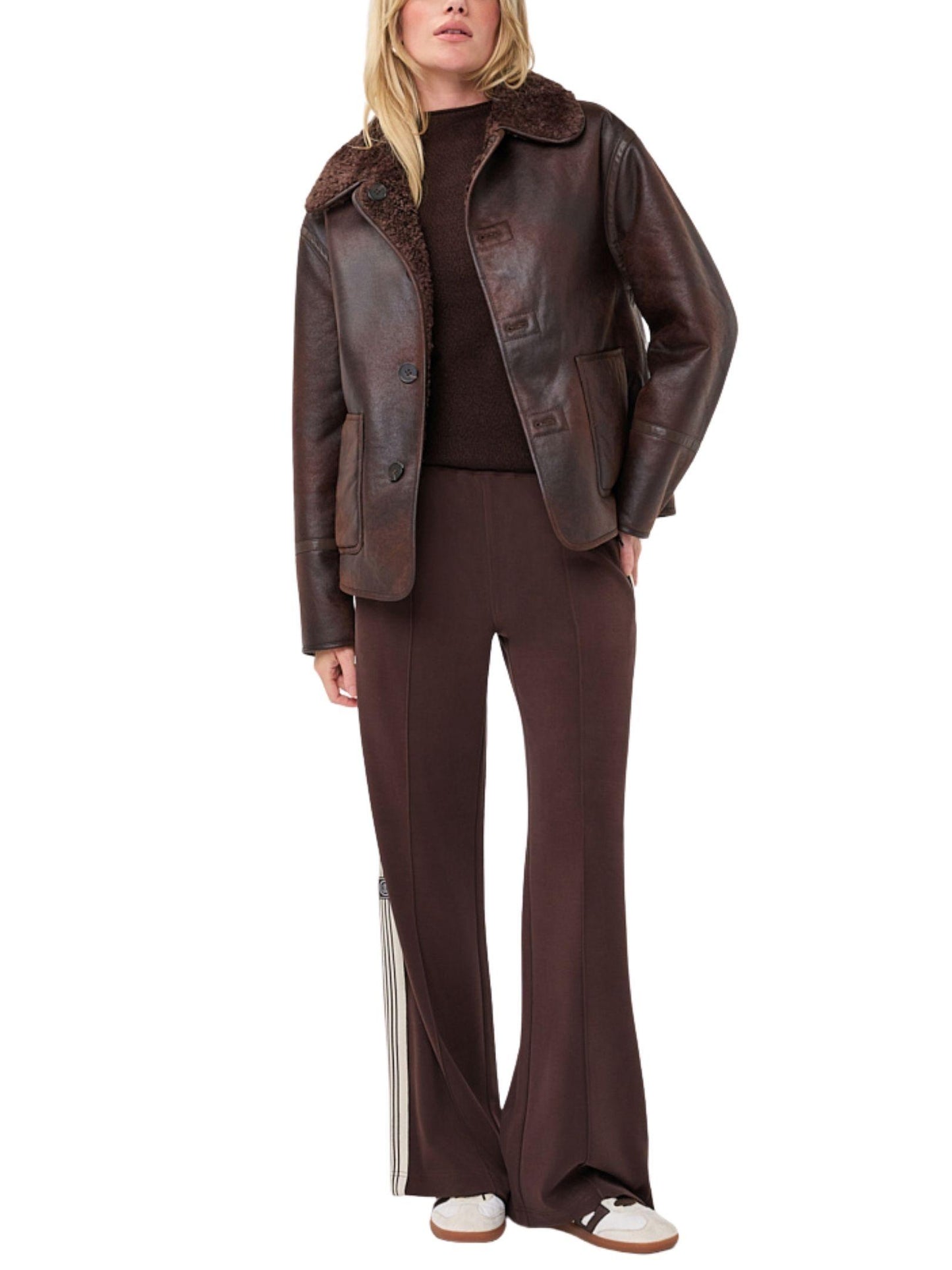 Chaqueta reversible EsQualo cafe chocolate lado efecto gamusa vista completa