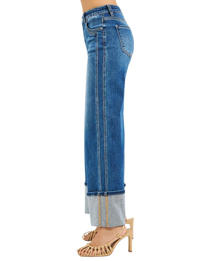 Jeans wide leg con dobladillo