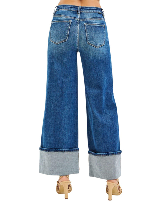 Jeans wide leg con dobladillo