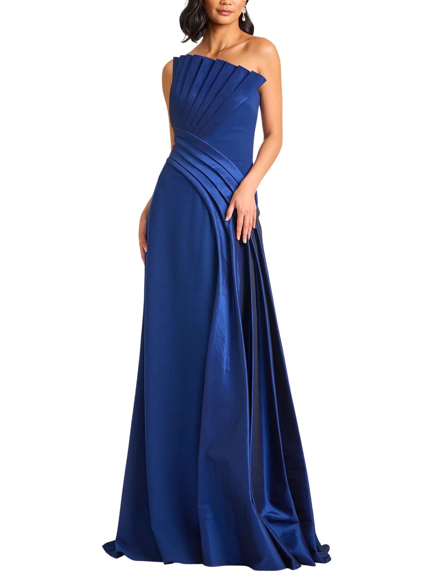 Vestido Largo Strapless Plisado de Tadashi Shoji para mamá de la novia